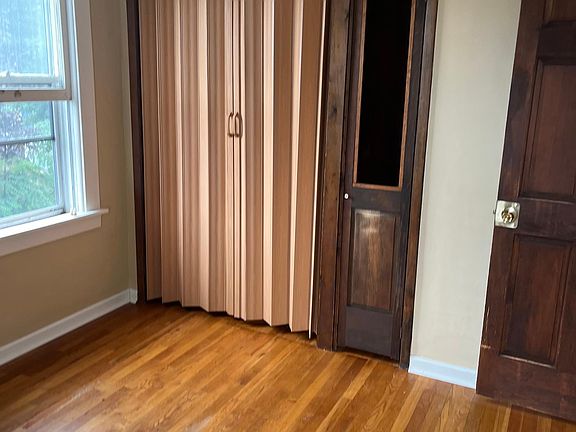 5th image of 51 Prospect St Floor 2