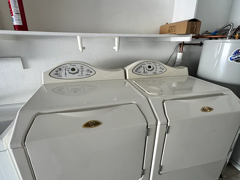 Washer dryer