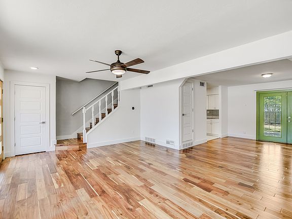 3rd image of 7617 Eastcrest Dr