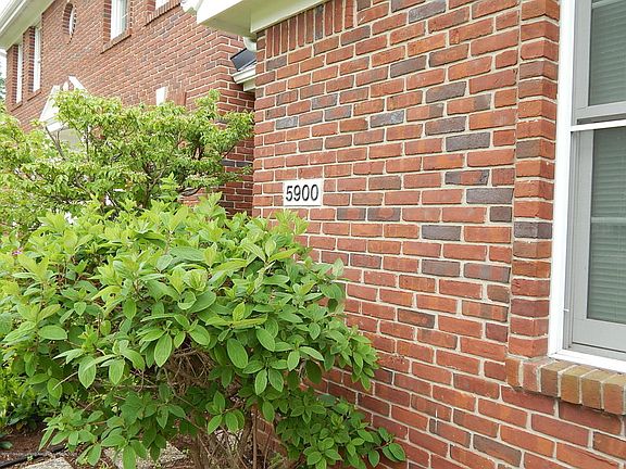2nd image of 5900 Coventry Cir