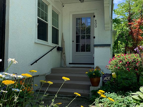 3rd image of 400 Peach Orchard Ave
