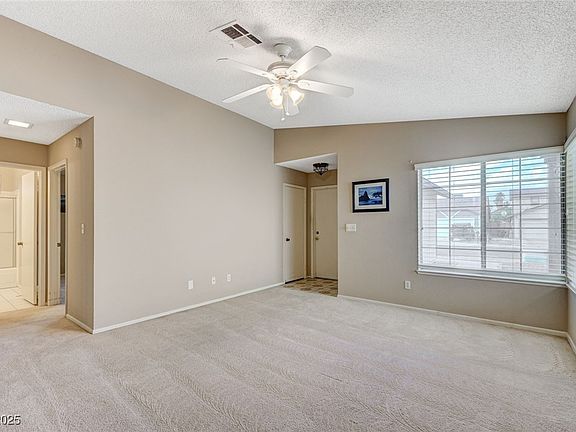 5th image of 7105 Cornflower Dr