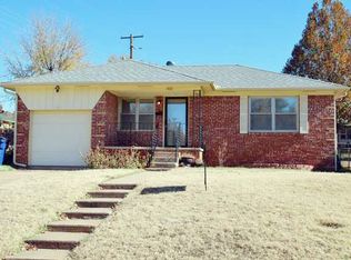 1402 N Ash St, Guthrie, OK 73044