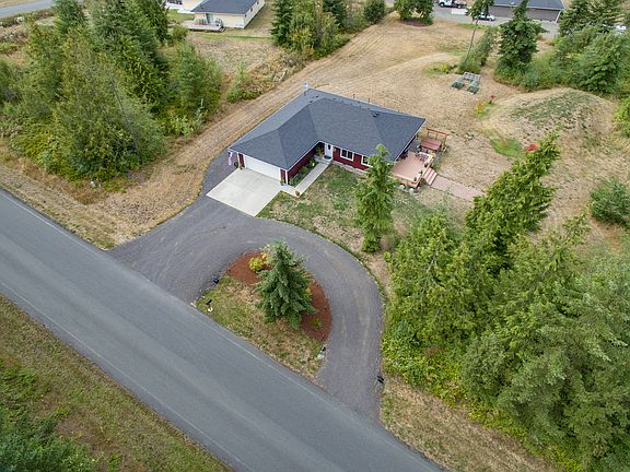 2nd image of 100 Thistledown Ln