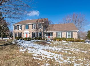 38W790 Cranston Rd, Saint Charles, IL 60175