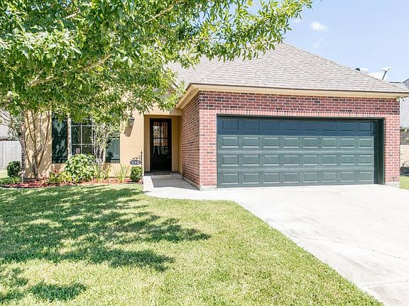 2nd image of 110 Shadowbrook Ln