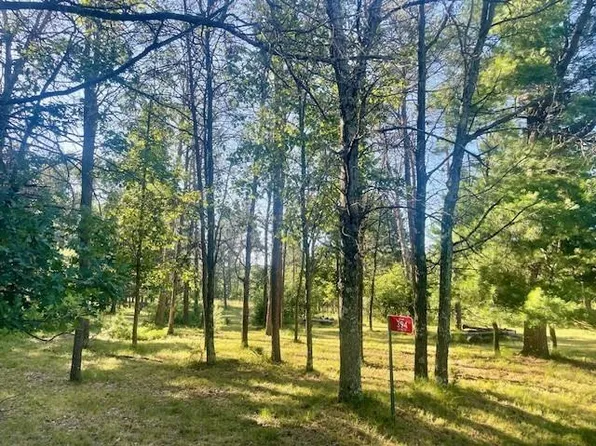 394 Leeds Court #48, Nekoosa, WI 54457