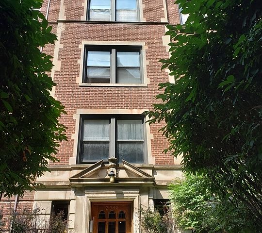 2048 E 69th St APT 1A, Chicago, IL 60649 | Zillow