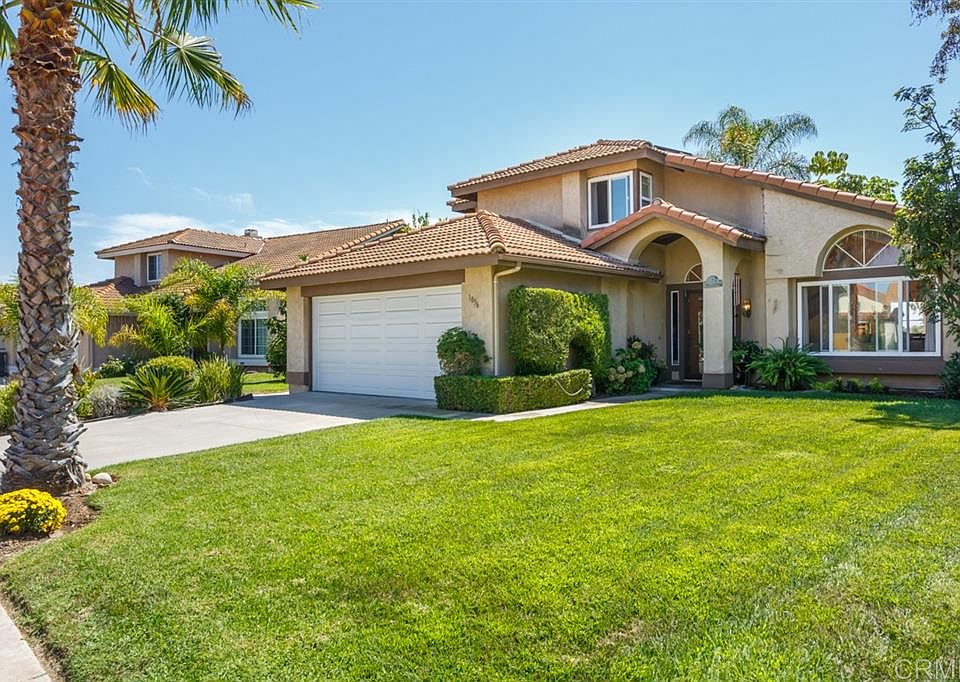 1st image of 1056 Paseo Del Norte