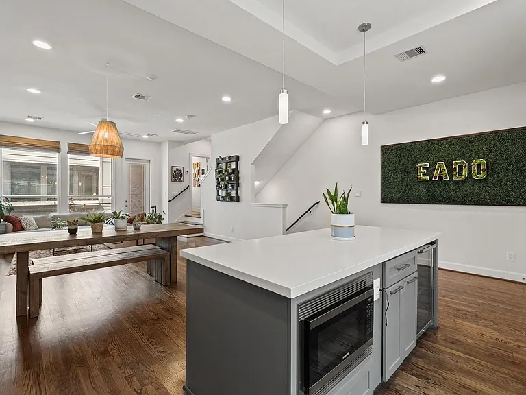 1739 Eado Point Ln — Photo 12