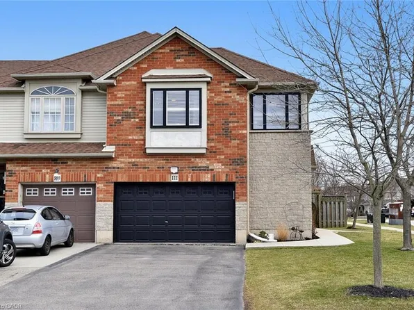 111 Magnolia Cres, Grimsby, ON L3M 5R5
