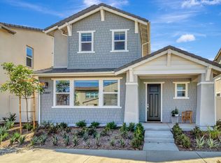 10887 Carlos St, Ventura, CA 93004