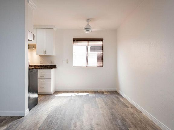 4th image of 863 Sapphire St APT 4