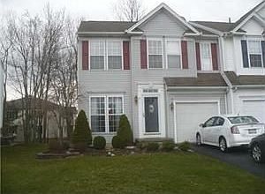 1st image of 9 Carla Ln