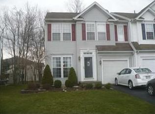 9 Carla Ln, Buffalo, NY 14224