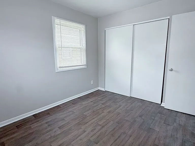 1707 Madison St — Photo 6