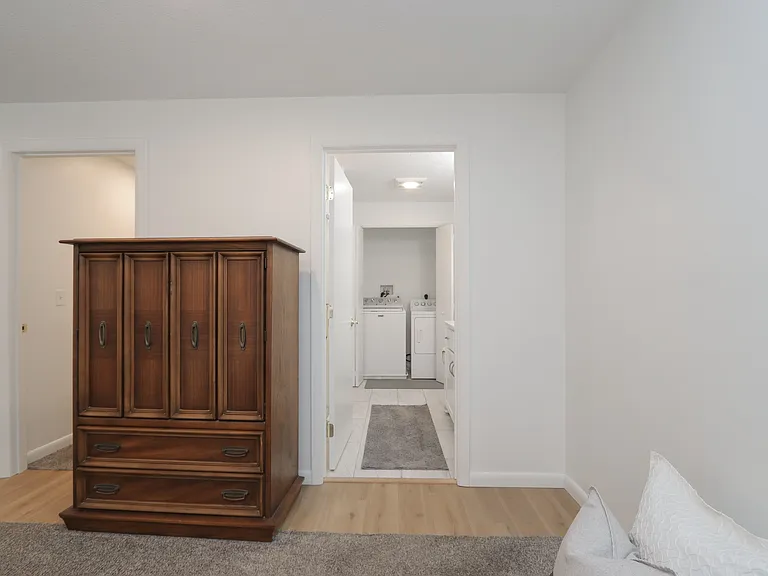 159 Redfern Dr #2 — Photo 24