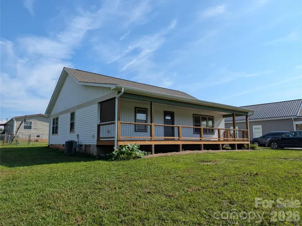 108 Split Rail Drive Ext, Asheville, NC 28806