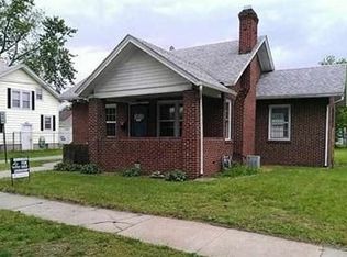 1318 Quincy St, Rockford, IL 61103