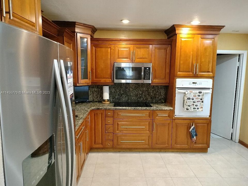 1st image of 2931 NW 186th Ter