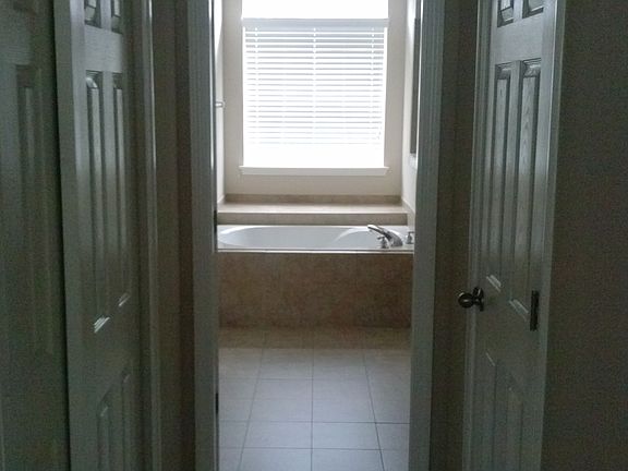 4th image of 95522 Sonoma Dr