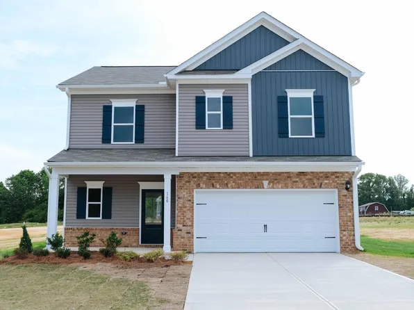 160 Smith Farms Dr, Lillington, NC 27546