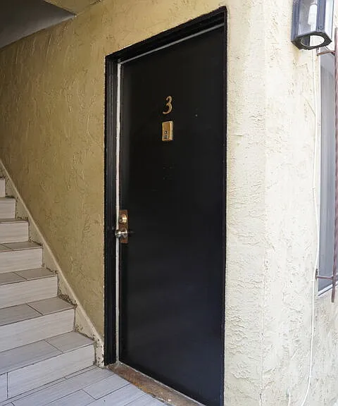 912 Hilldale Ave #3 — Photo 2