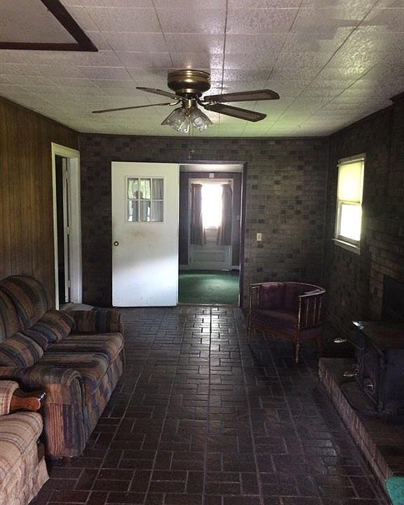 2nd image of 1515 Ballymena Dr