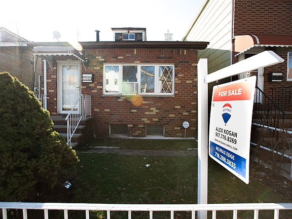 4th image of 2042 W 12th St
