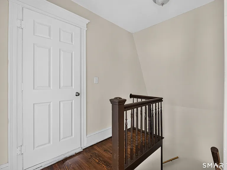 40-44 Vine St #3 — Photo 22