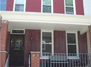 911 Kent Pl NE, Washington, DC 20002