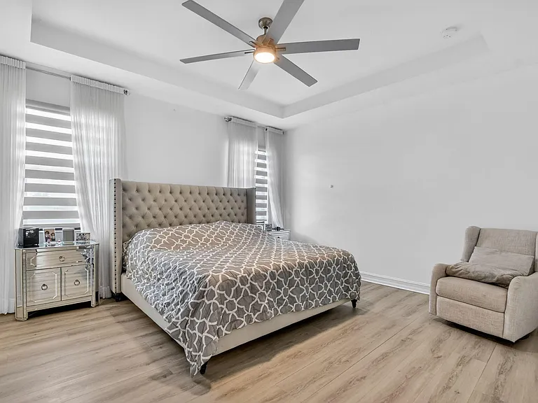 10106 Akenside Dr — Photo 18