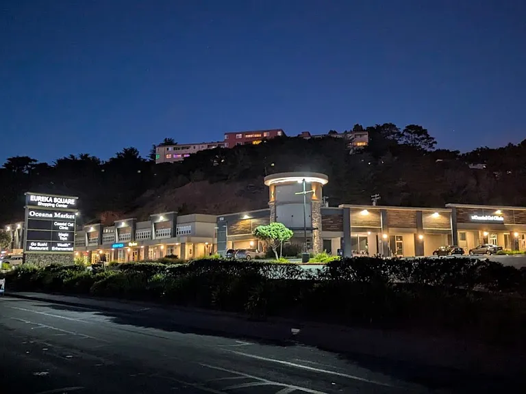 Loma Vista Ter — Photo 18