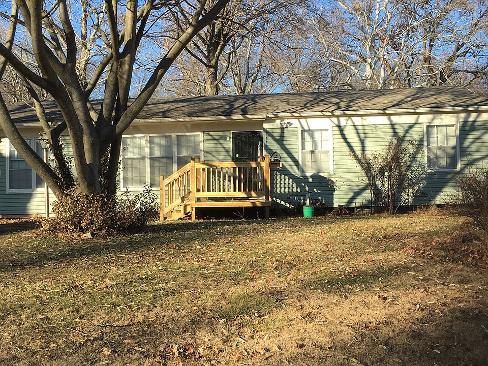1st image of 104 W 97th St
