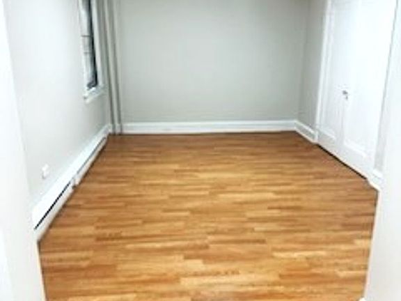 3rd image of 4825 N Camac St APT 104