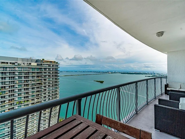 1750 N Bayshore Dr #5505 — Photo 26