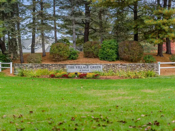 38 Pebble Beach Drive, Bedford, NH 03110