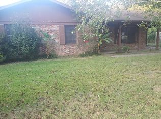 417 Crestwood Dr, Selma, AL 36701