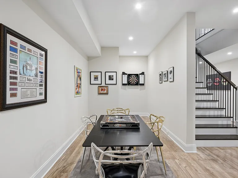 64 Birchwood Ln — Photo 32