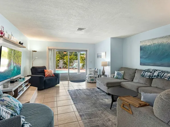 2543 Sunny Breeze Ave #Id1520129p, Largo, FL 33770