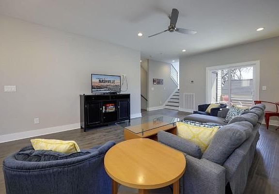 Great entertainment space!