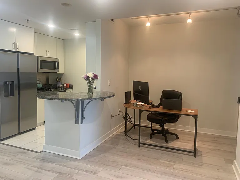 3338 Peachtree Rd NE #604 — Photo 8