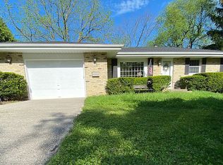 200 S Orchard St, Thiensville, WI 53092