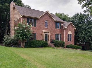 6624 Autumnwood Dr, Nashville, TN 37221