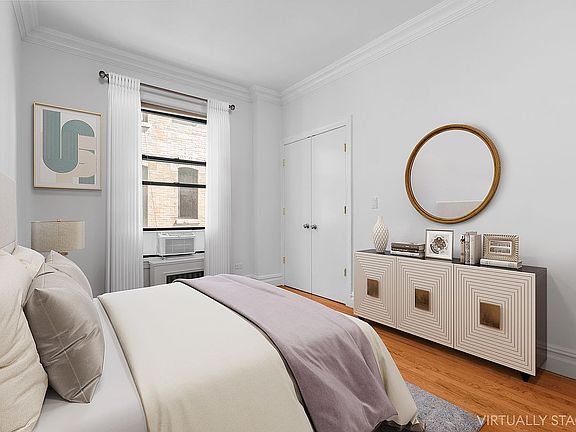 4th image of 418 Central Park W APT 88