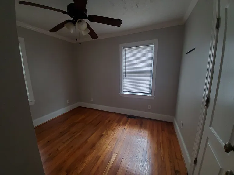 213 Brainerd Ave — Photo 6
