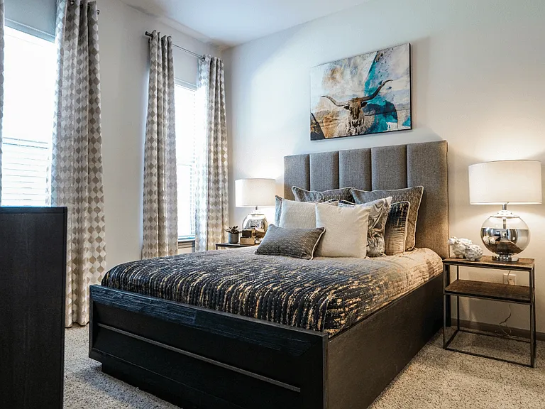 The Grand at Manor Apartments — Photo 37
