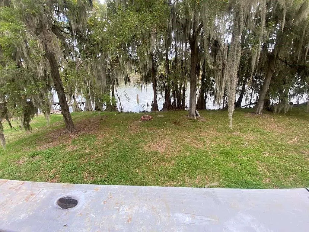 3 bed, 2.5 bath, 1224 sqft, $1,750 — Photo 3