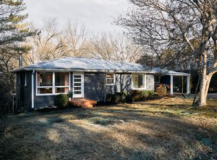 521 Glengarry Dr, Nashville, TN 37217