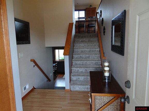 3rd image of 125 Pinehurst Ct